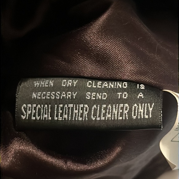 Wilson Leather Maxima Suede Vest Sz Medium Brown Zip Up - Picture 8 of 9